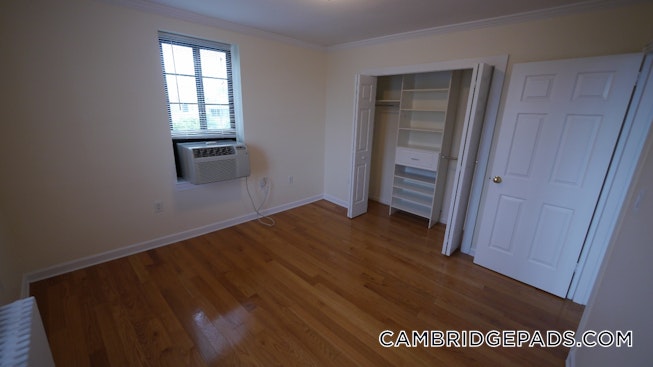 Cambridge - $4,390 /mo