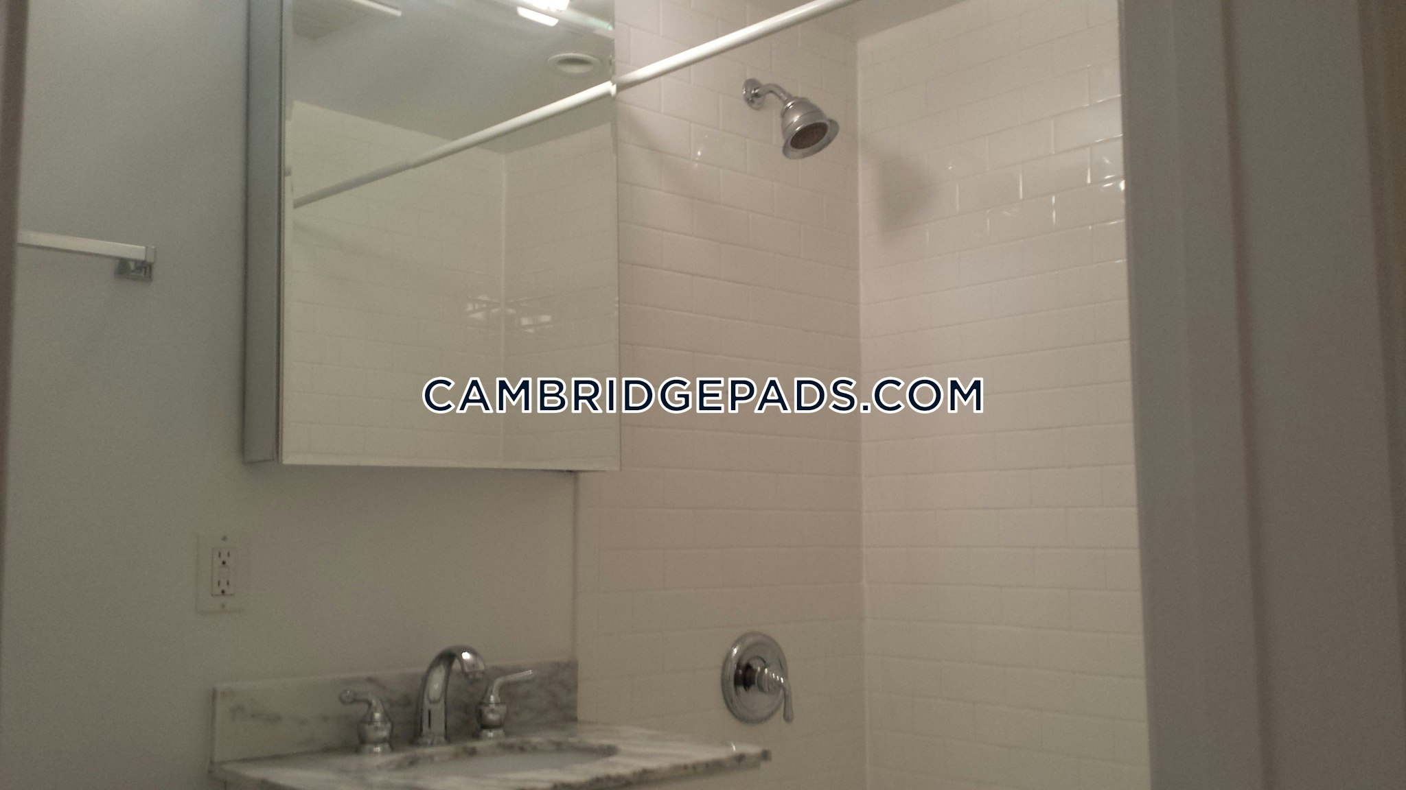 Cambridge - $3,260