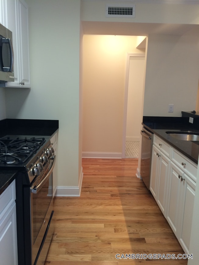 Cambridge - $5,320 /mo