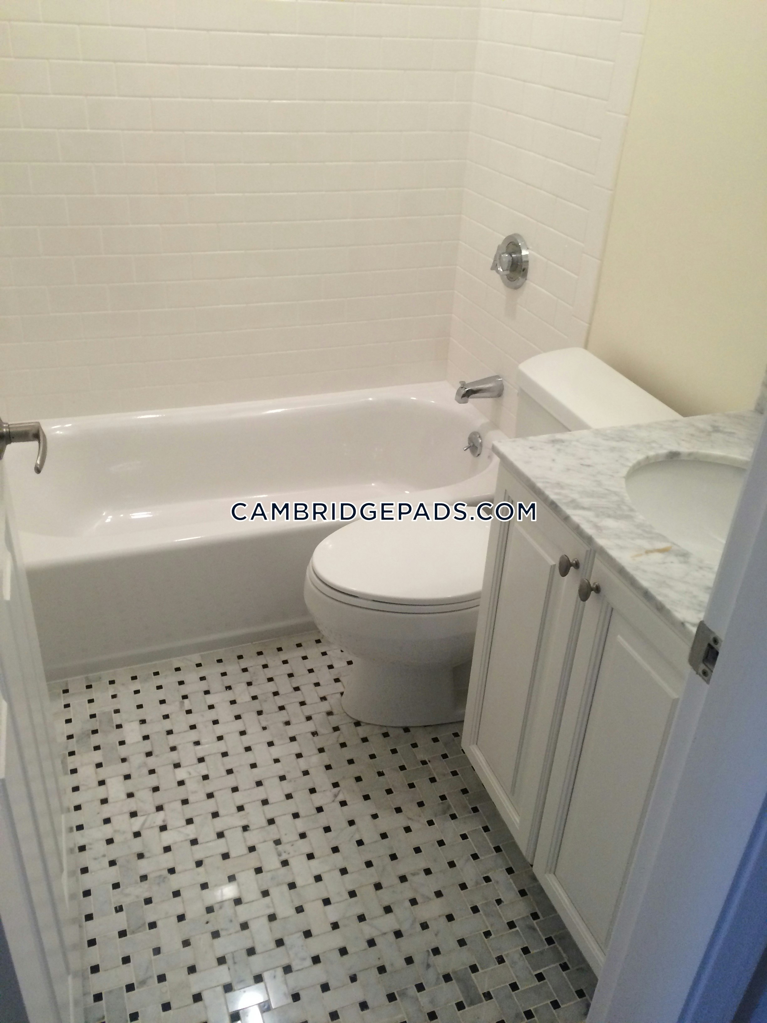 Cambridge - $2,795