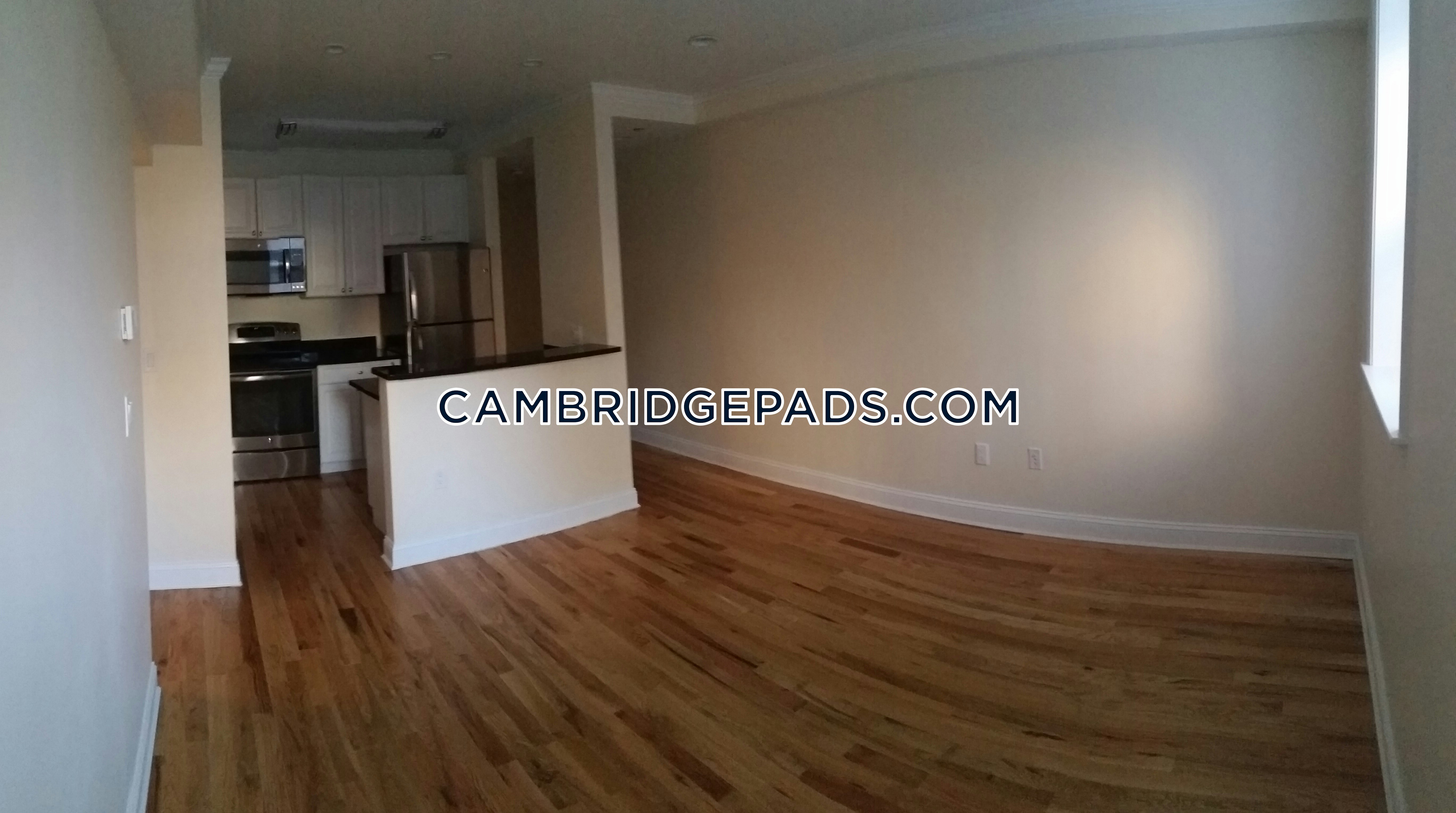 Cambridge - $2,795