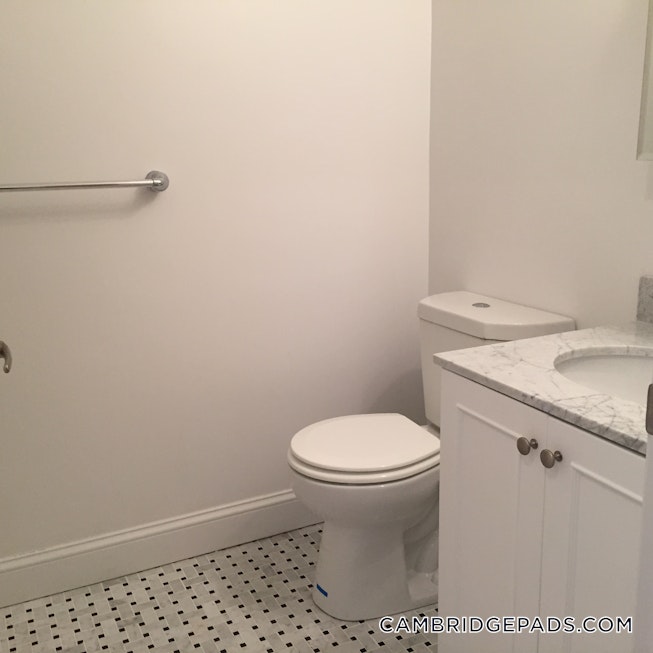 Cambridge - $5,320 /mo