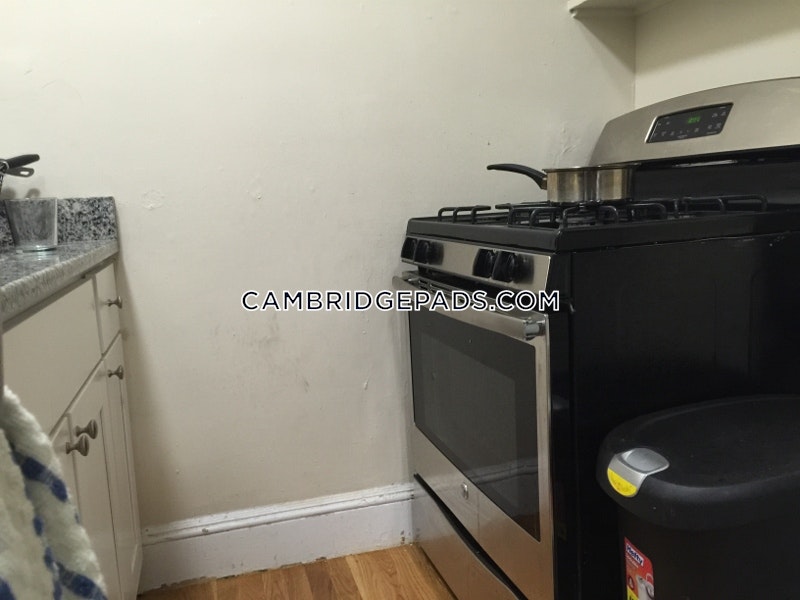 Cambridge - $2,700