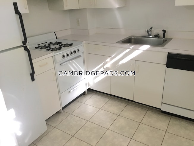 Cambridge - $2,995 /mo