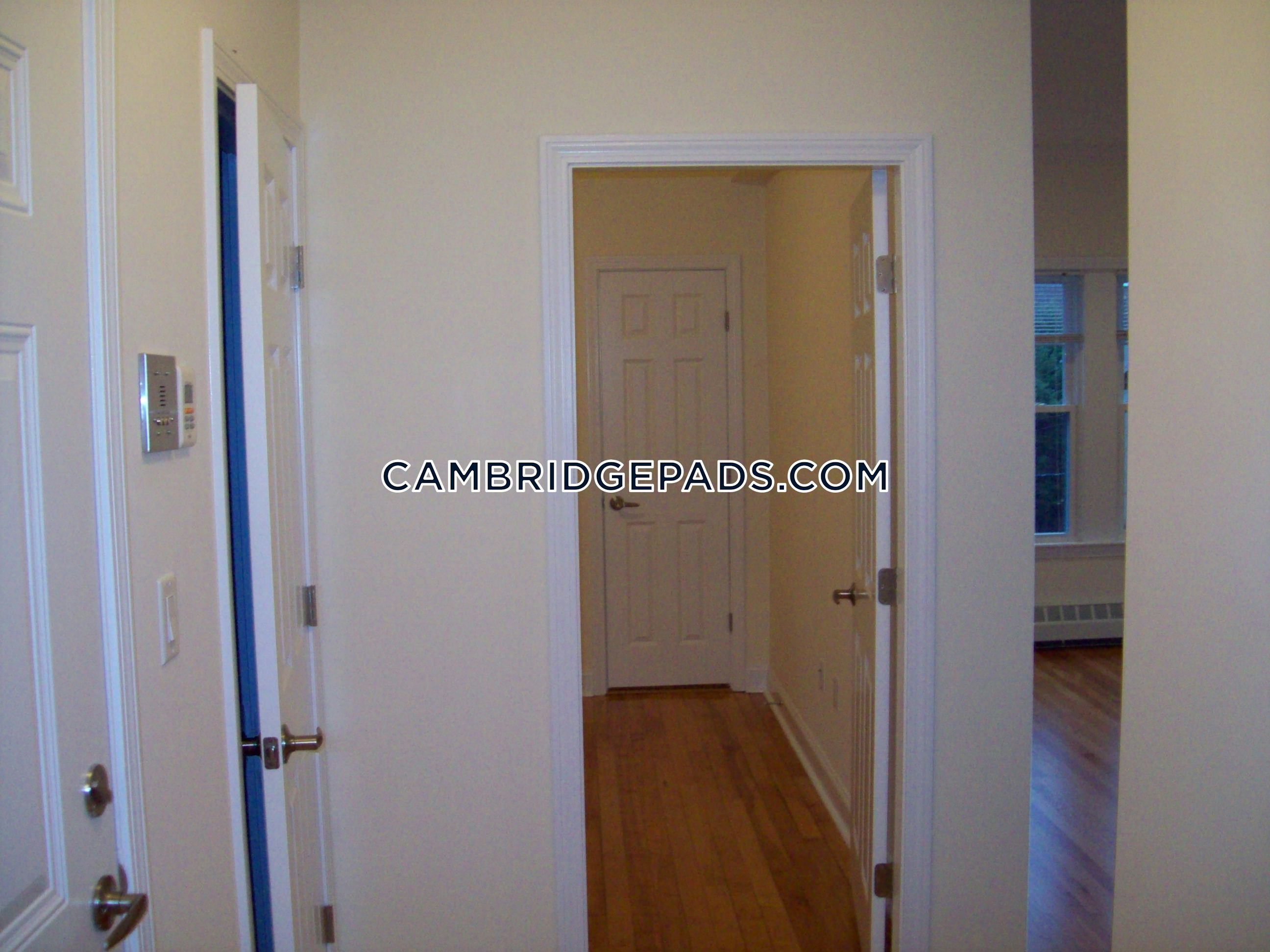 Cambridge - $3,830