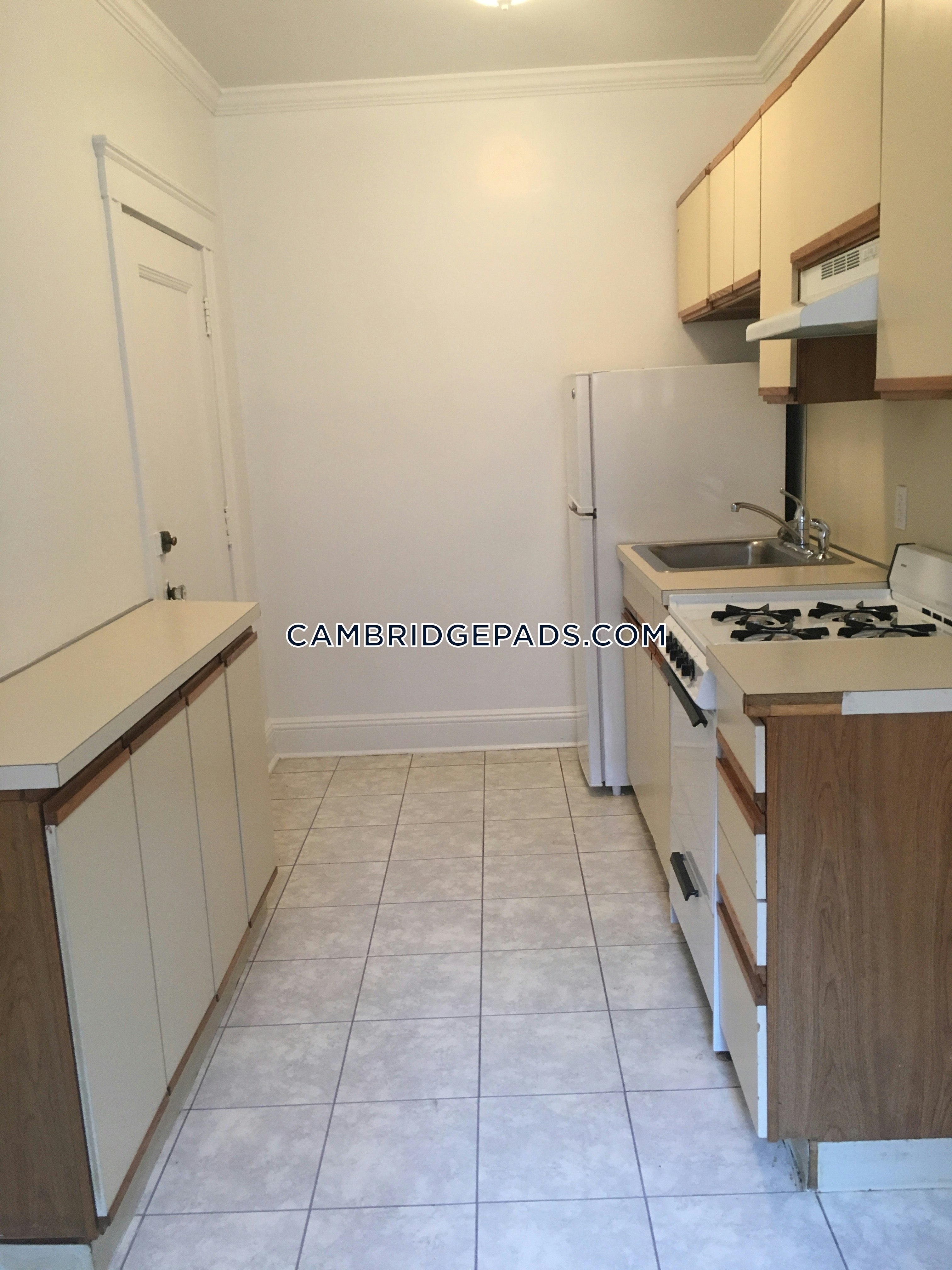 Cambridge - $2,775