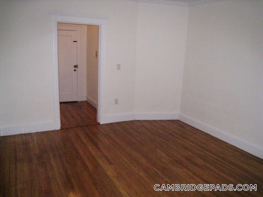 Cambridge - $2,850 /month