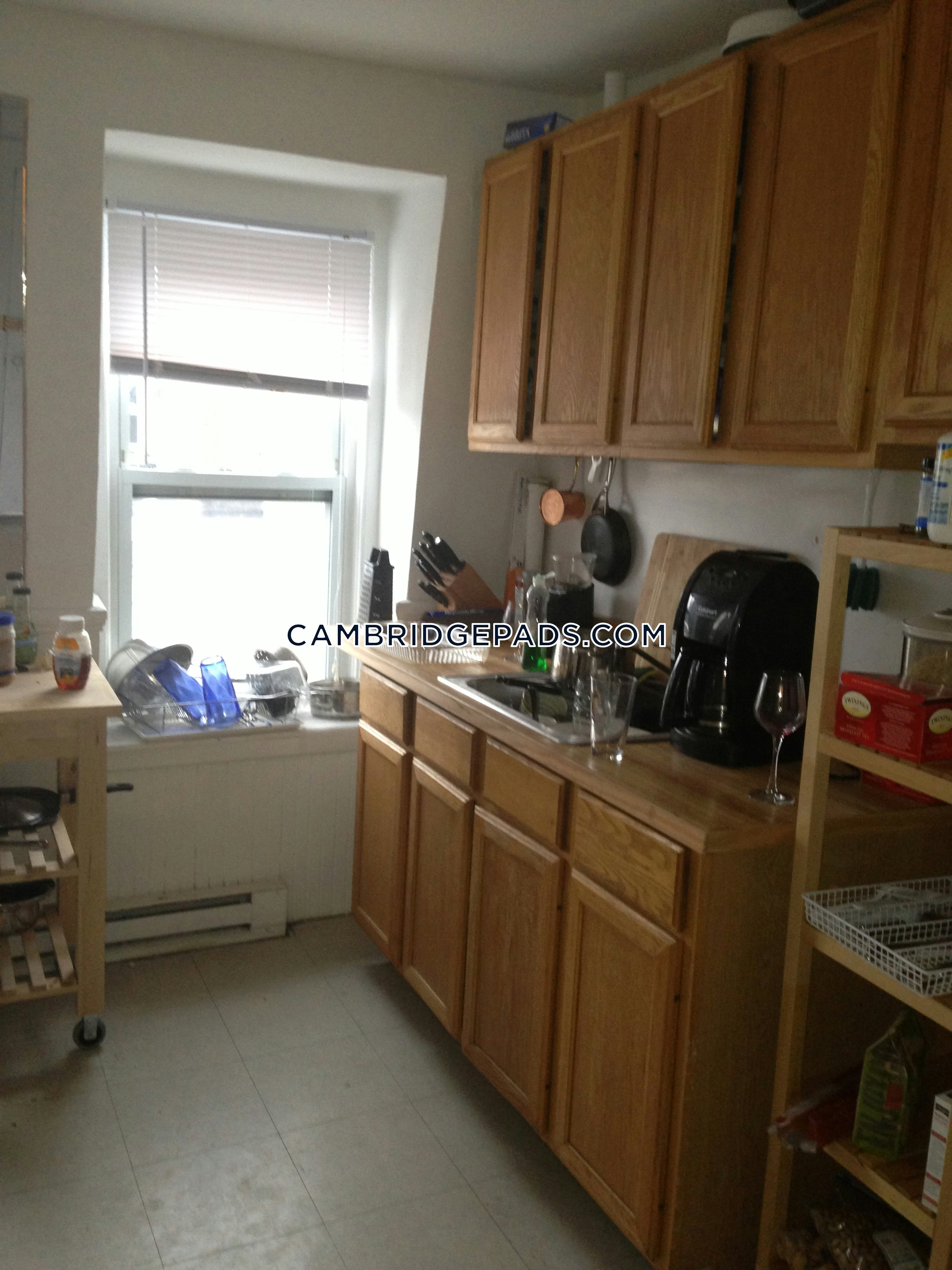 Cambridge - $2,225