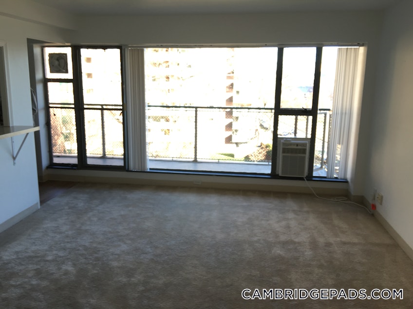 Cambridge - $2,925 /month