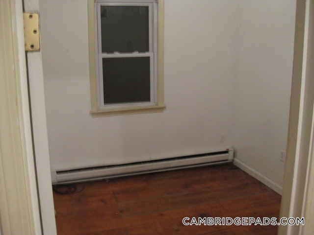 Cambridge - $4,300