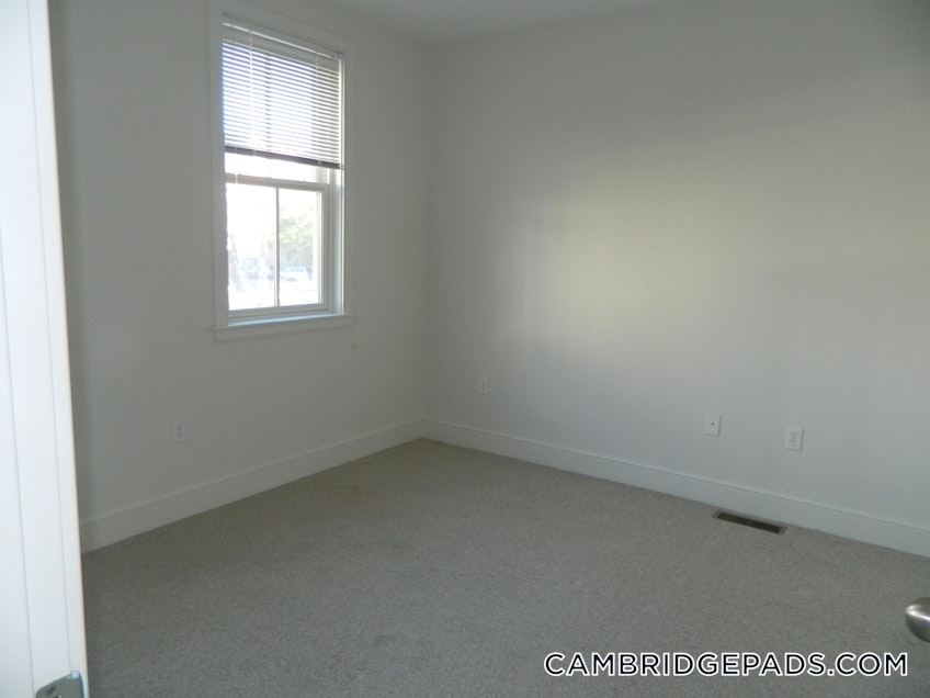 Cambridge - $3,900 /month