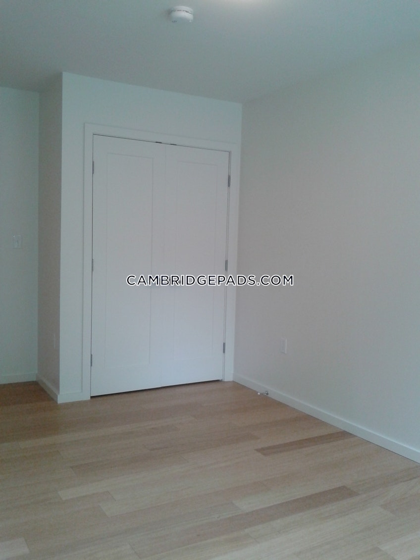 Cambridge - $3,100 /month