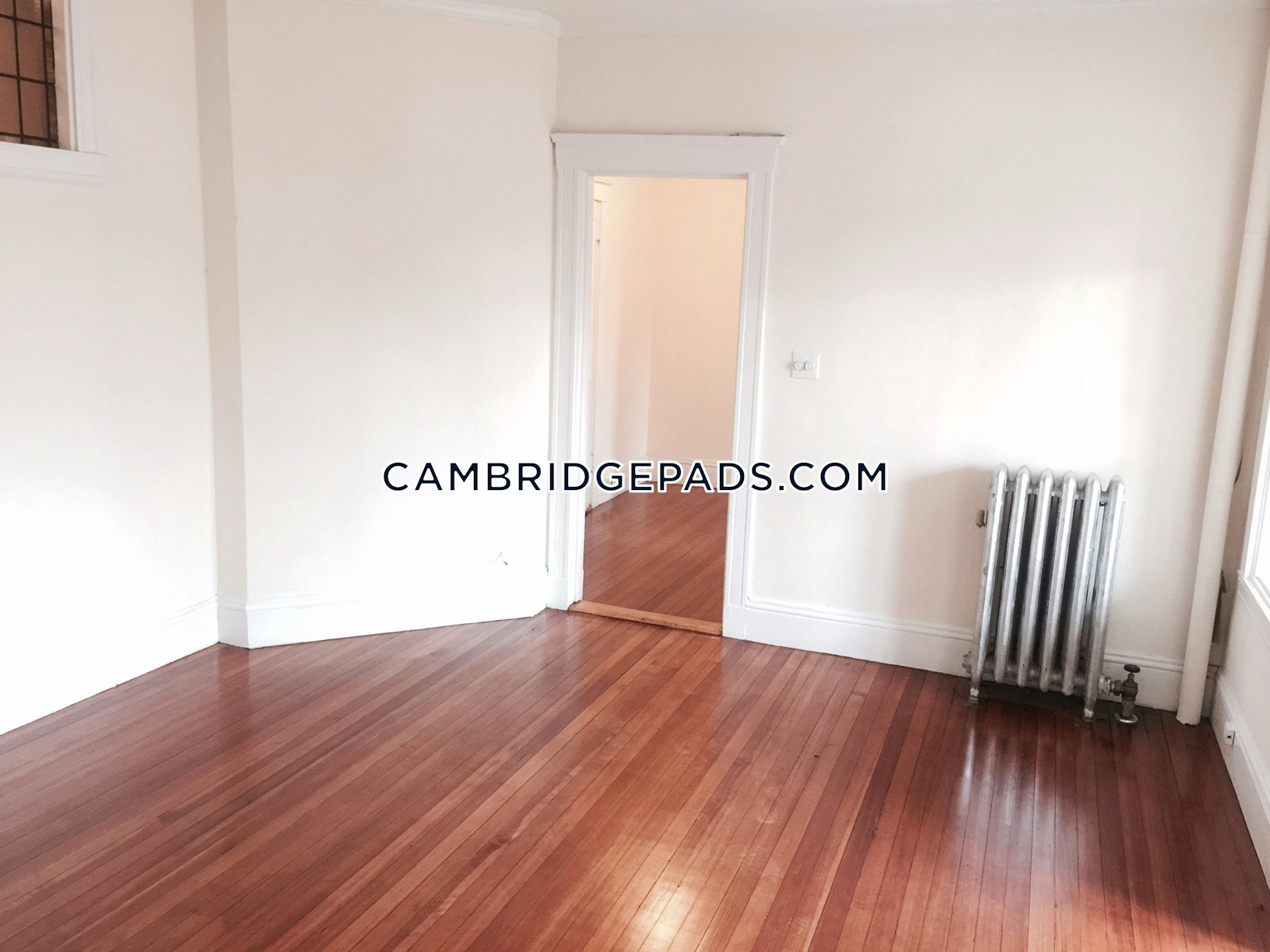 Cambridge - $2,900