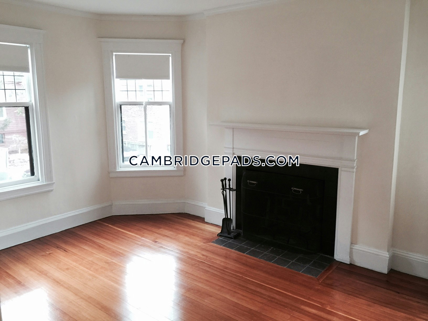 Cambridge - $2,900