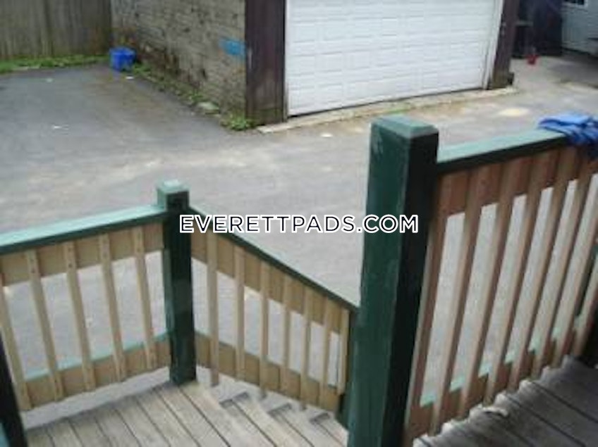 Everett - $2,700+ /month