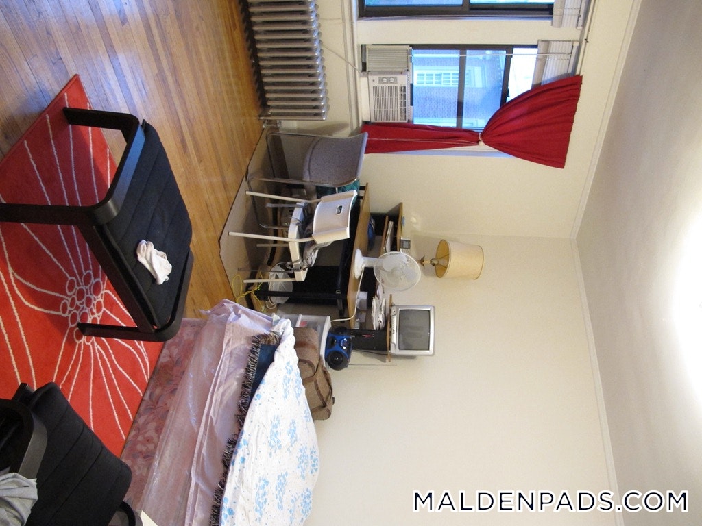 Malden - $1,750