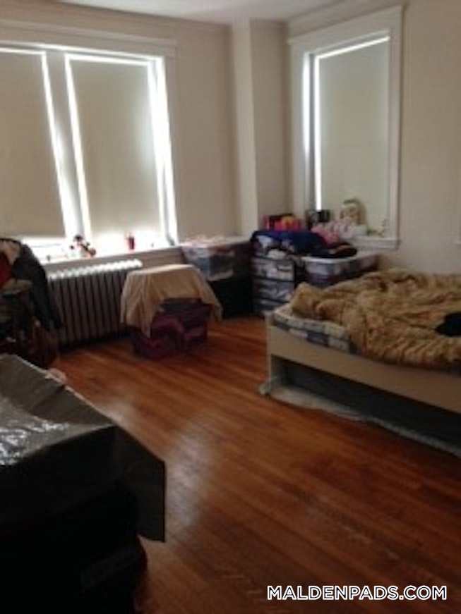 Malden - $2,400 /mo