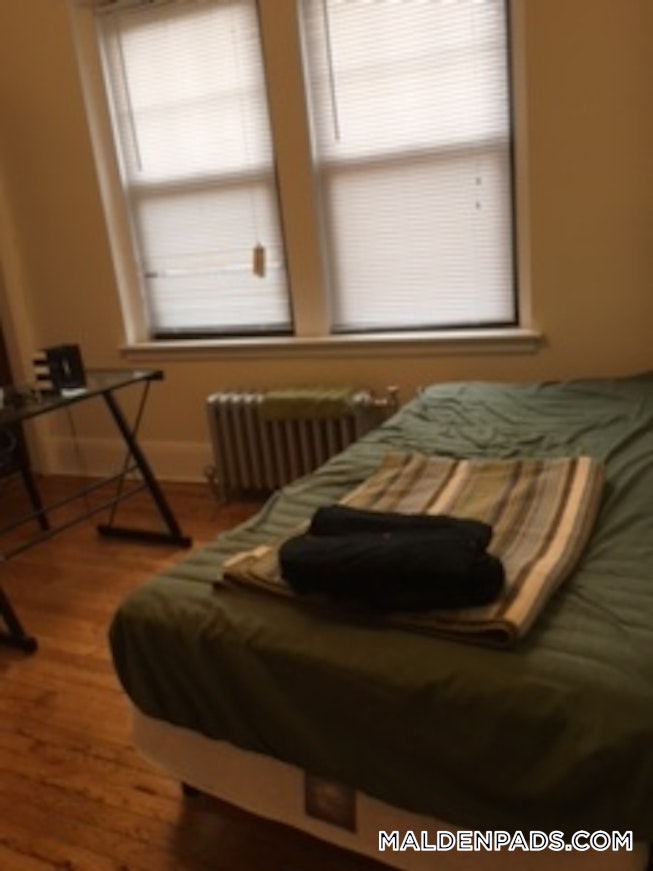 Malden - $2,400 /mo