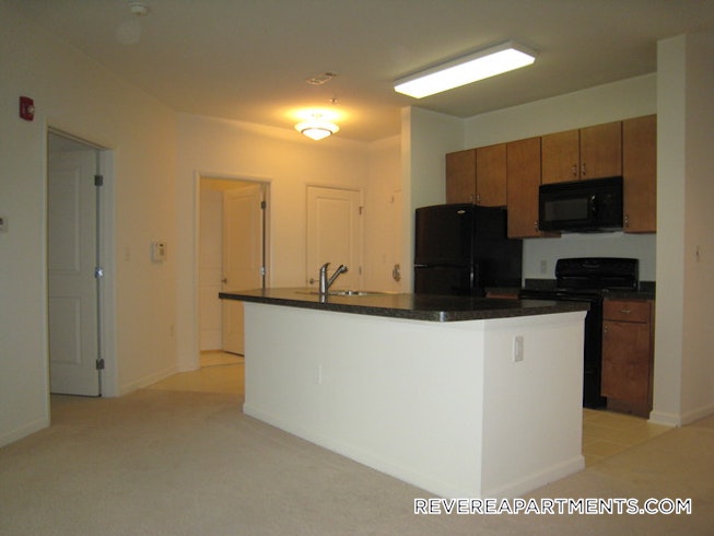 Revere - $3,283 /mo