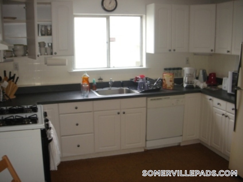 Somerville - $4,775 /month