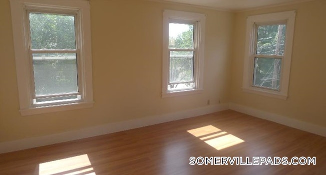 Somerville - $4,200 /mo