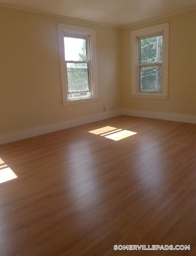 Somerville - $4,250 /mo