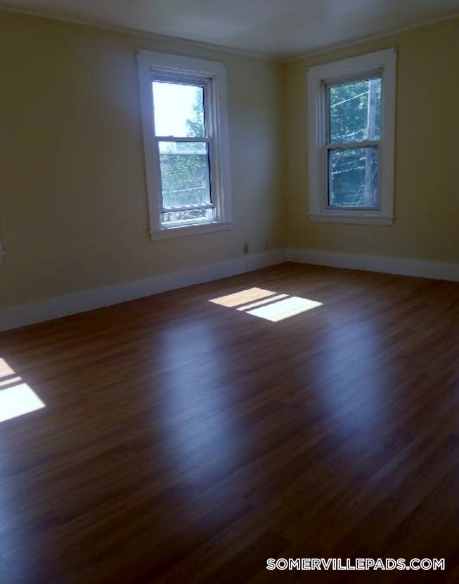 Somerville - $4,250 /mo