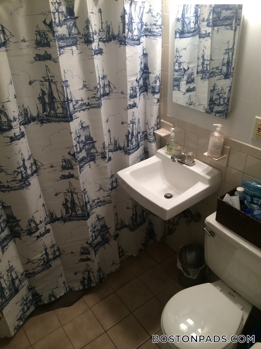 Somerville - $2,800 /month