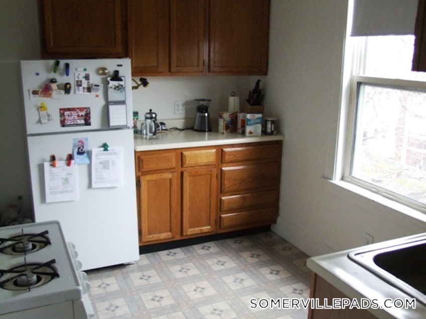 Somerville - $2,900 /month