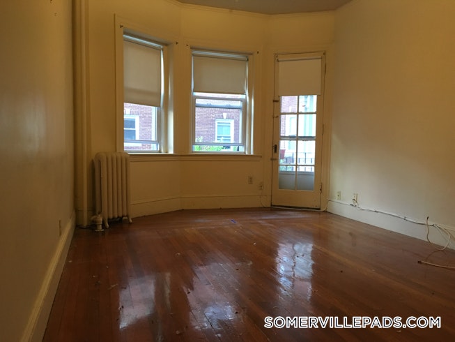 Somerville - $2,250 /mo