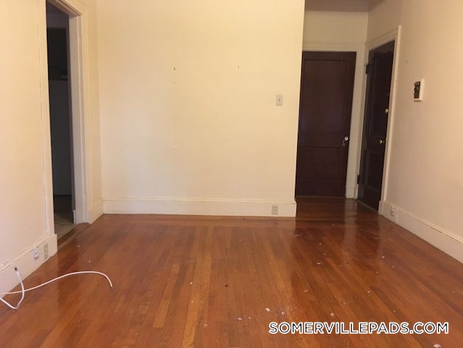 Somerville - $2,250 /mo