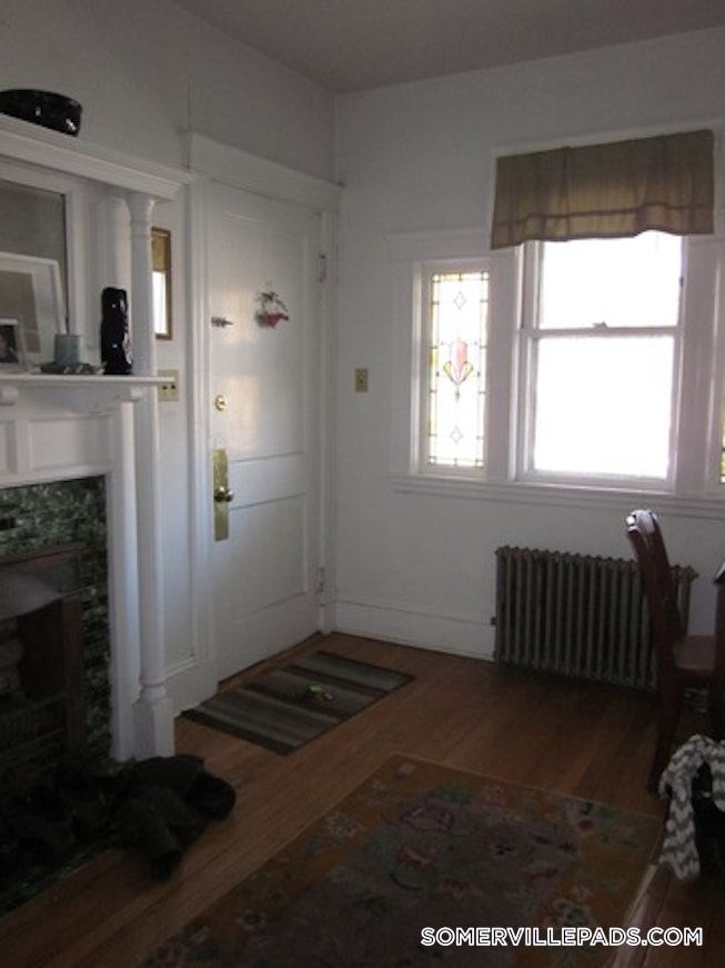 Somerville - $4,000 /mo