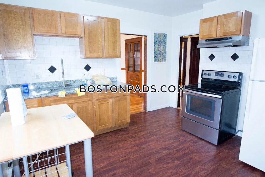 Boston - $4,000 /month