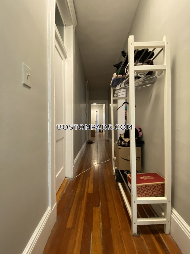 Boston - $4,250 /mo