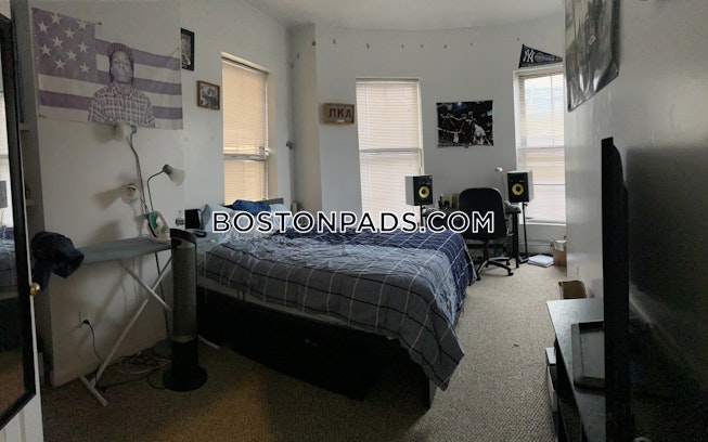 Boston - $7,200 /mo