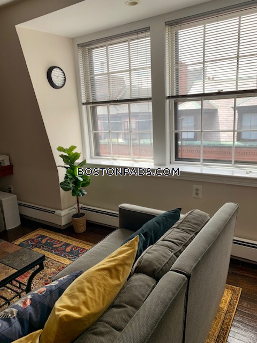 Boston - $3,300 /month