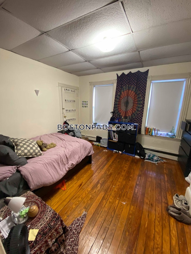 Roxbury Crossing - $3,500 /mo