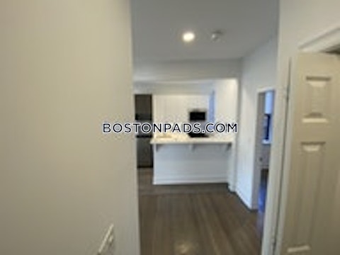 Queensberry St. Boston photo 1