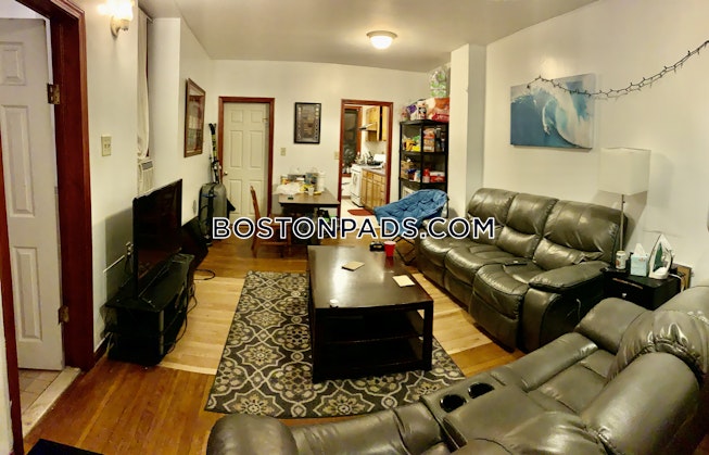 Boston - $5,200 /mo