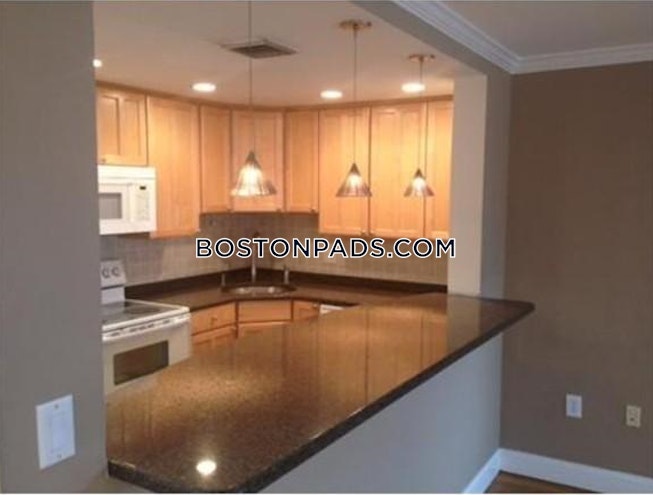 Boston - $3,650 /mo