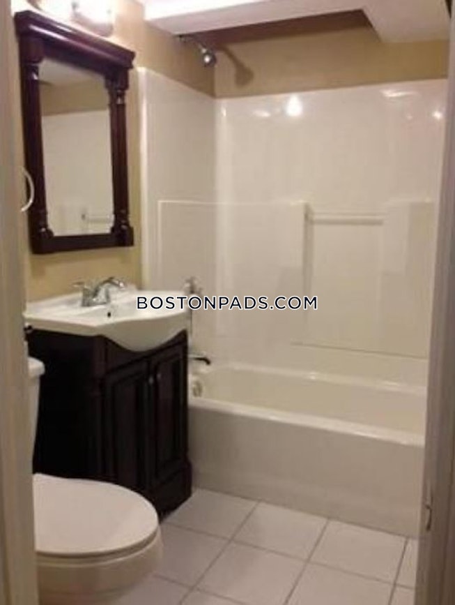 Boston - $2,750 /mo