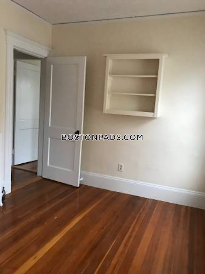 Arlington - $2,649 /mo