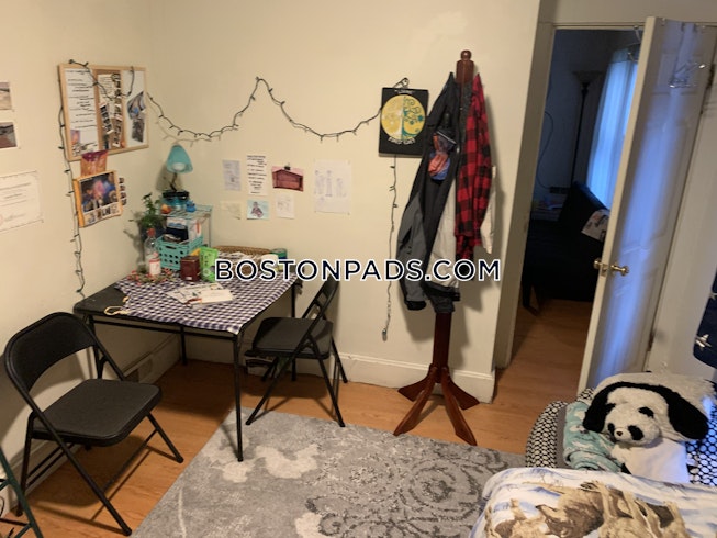 Boston - $5,450+ /mo