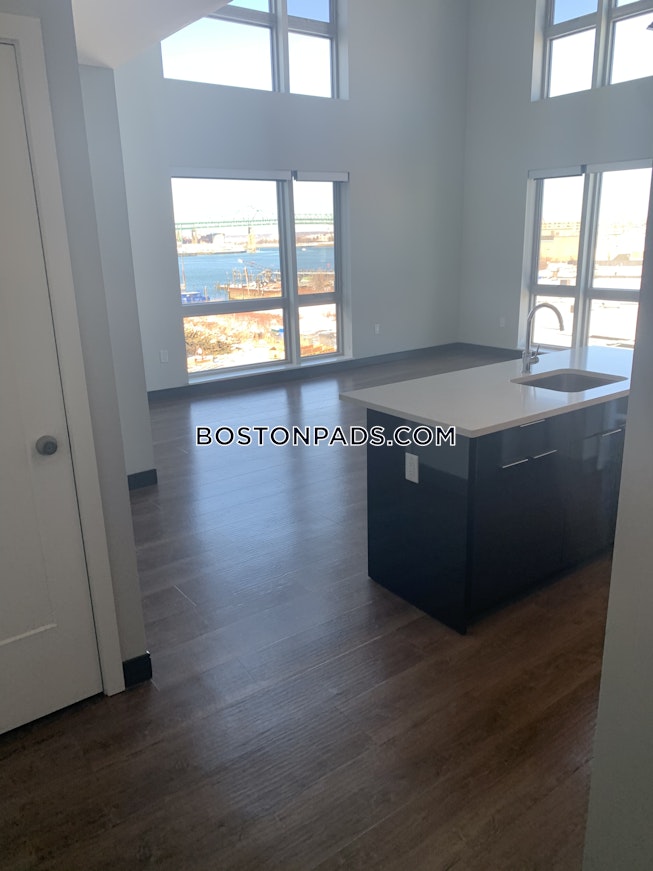 Boston - $5,250 /mo