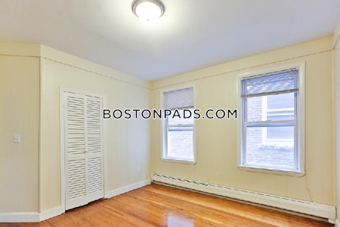 Cottage St. Boston photo 6