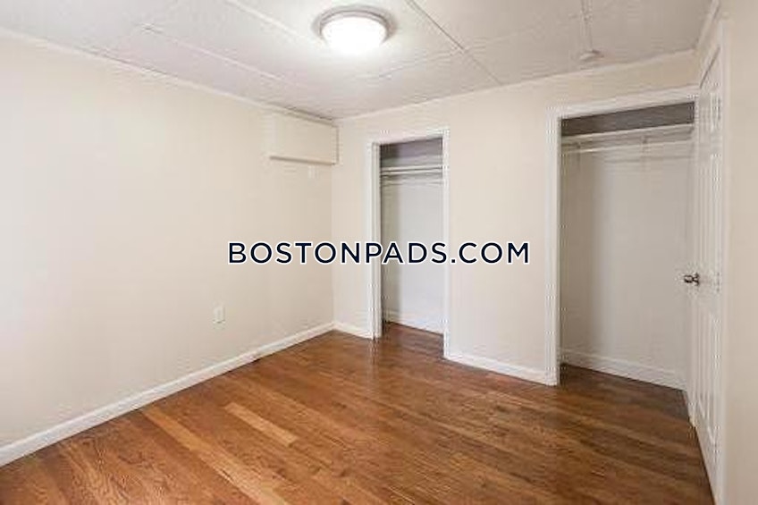 Boston - $2,800 /month