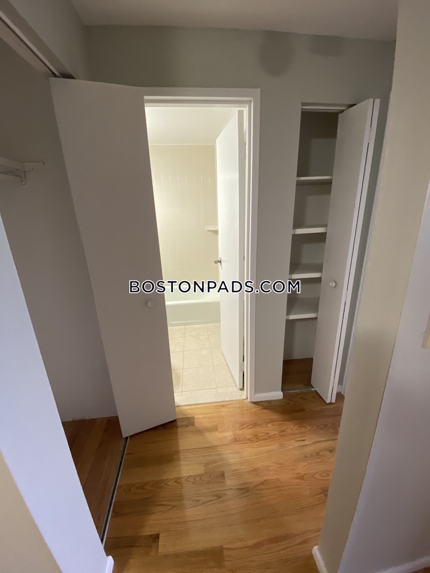 Somerville - $2,550 /month