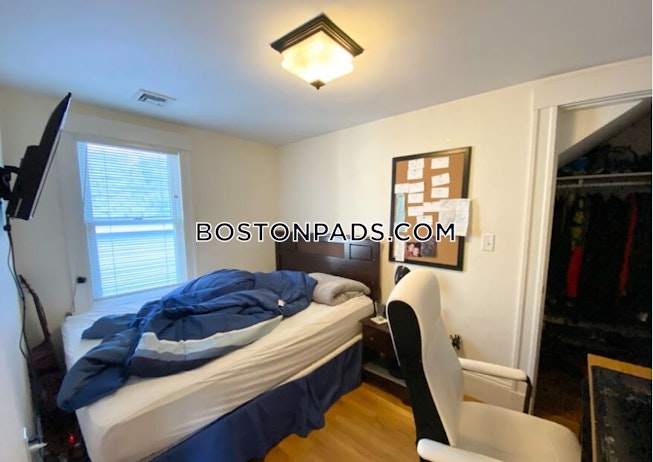 Boston - $5,250 /mo