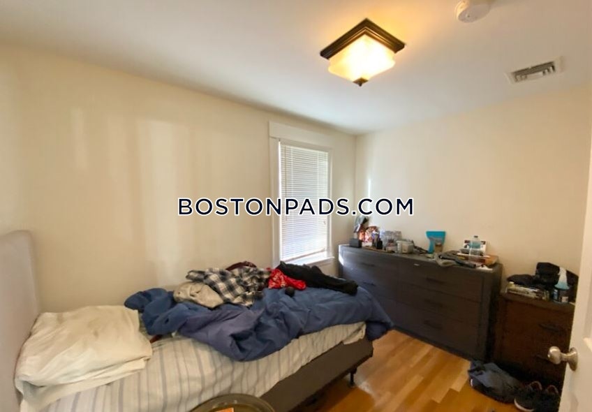 Boston - $8,000 /month