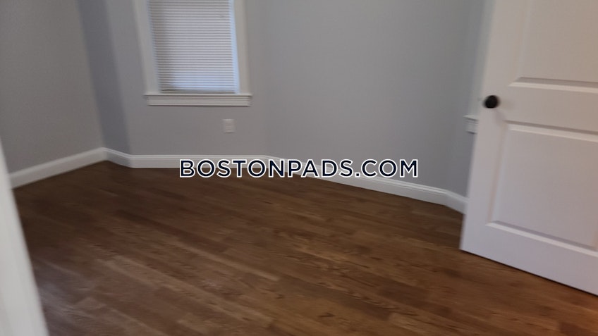 Boston - $4,000 /month